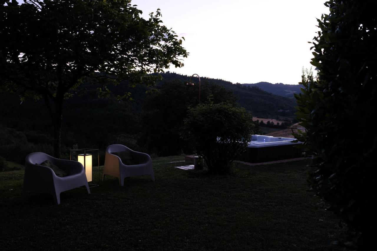 Casa Vacanze Colonnata グッビオ エクステリア 写真