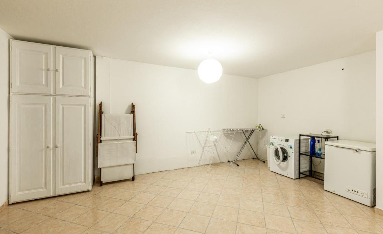 Casa Vacanze Colonnata グッビオ エクステリア 写真